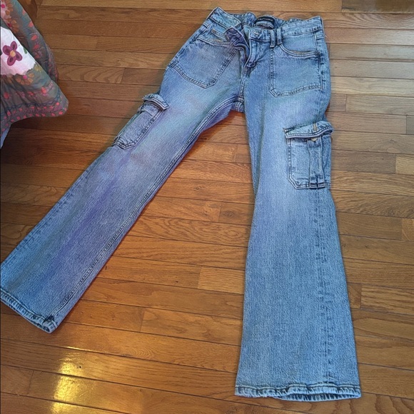 Aeropostale Mid Rise Flare Utility Jeans - Picture 2 of 5